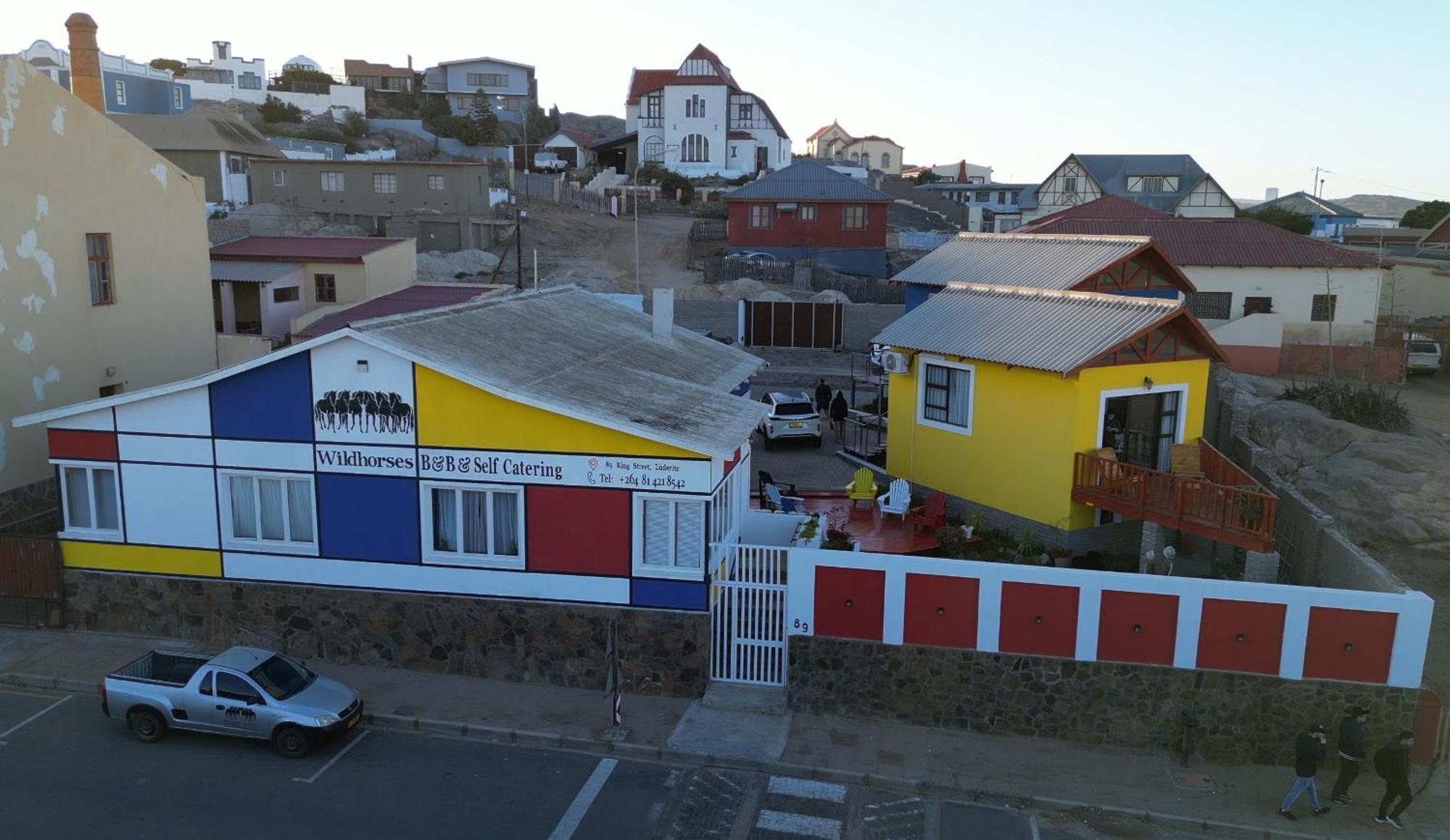 Wildhorses B&B And Self Catering Lüderitz Exterior foto